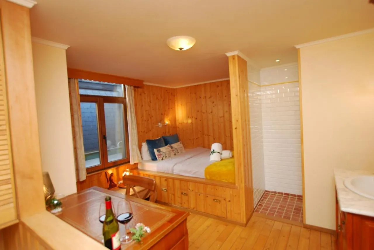 The 16Th Century Horse Alley Apartment Antwerp 0*,  Belgium