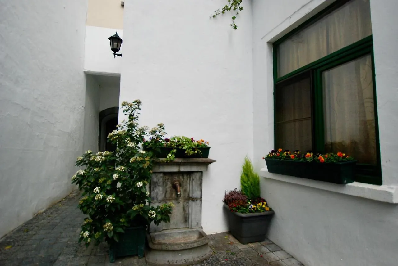 The 16Th Century Horse Alley Apartment Antwerp Belgium