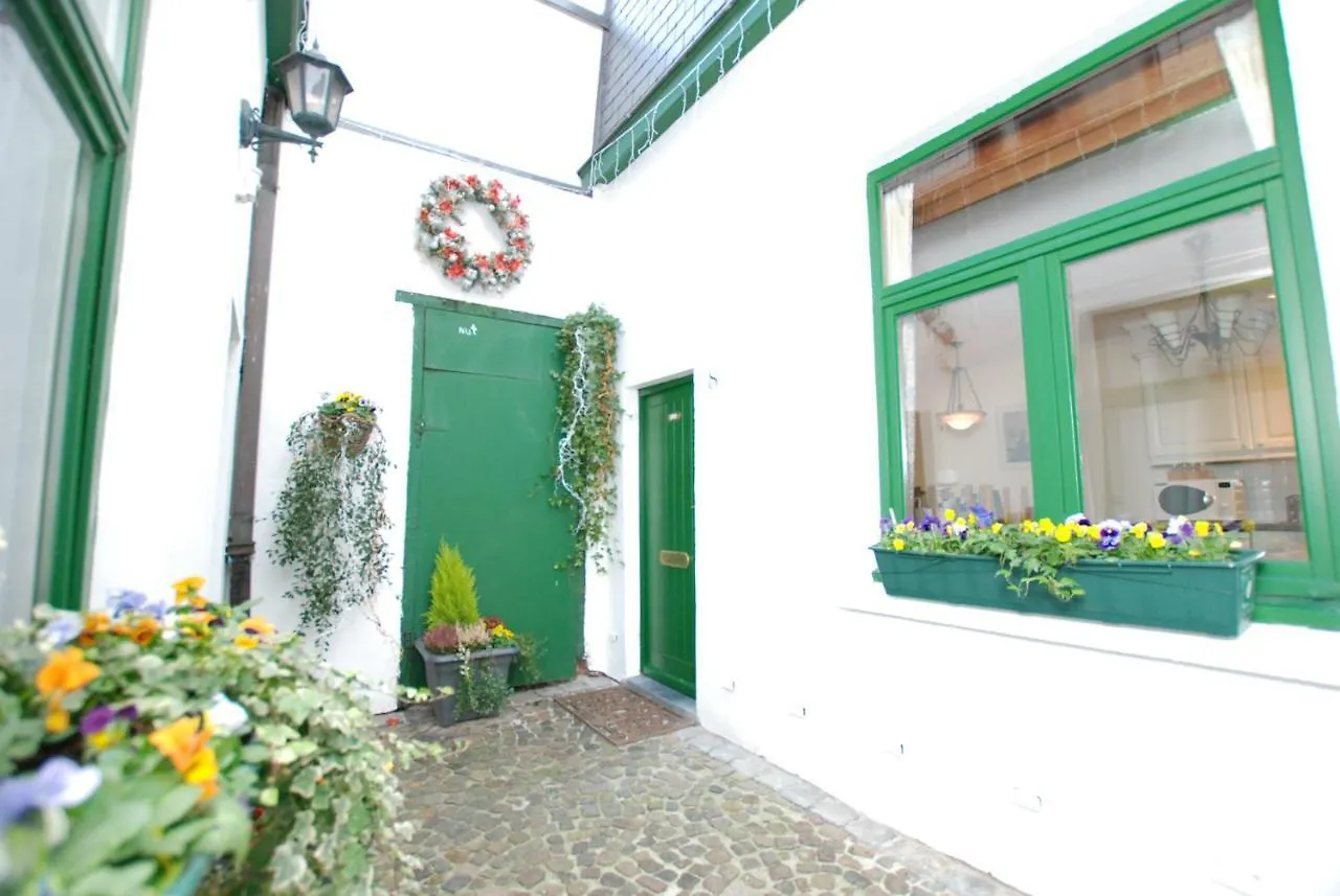 The 16Th Century Horse Alley Apartment Antwerp